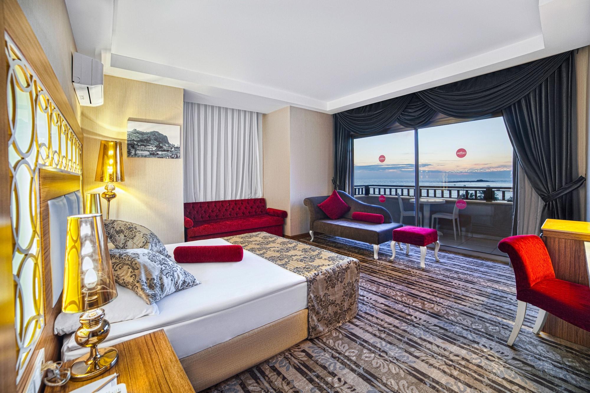 Justiniano Deluxe Resort Okurcalar Eksteriør billede