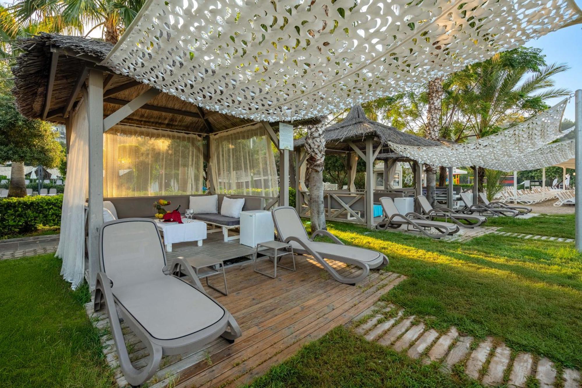 Justiniano Deluxe Resort Okurcalar Eksteriør billede