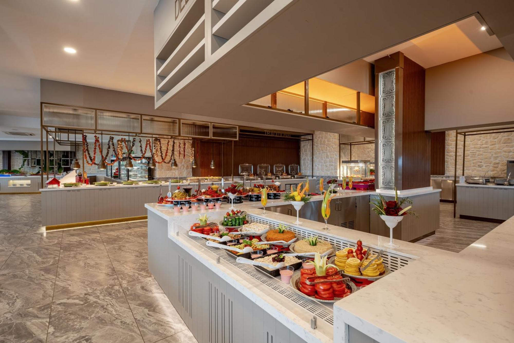 Justiniano Deluxe Resort Okurcalar Eksteriør billede